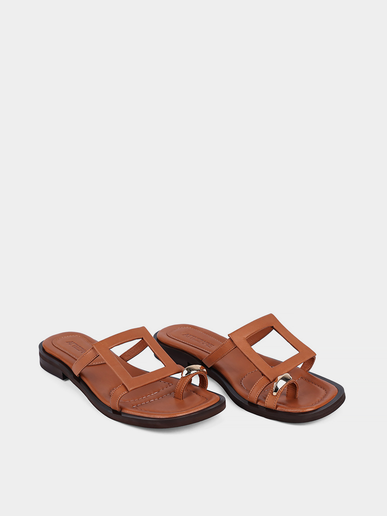 Шлепанцы Attizzare модель 673-249-M5-5Y Фото