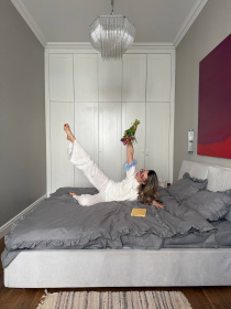 Комплект постільної білизни з тканини ранфорс сірого кольору з рюшами BedclozZzes модель 16351 Фото