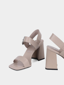 Босоножки Attizzare модель RY528-Y180 Босоножки Attizzare модель RY528-Y180 Фото