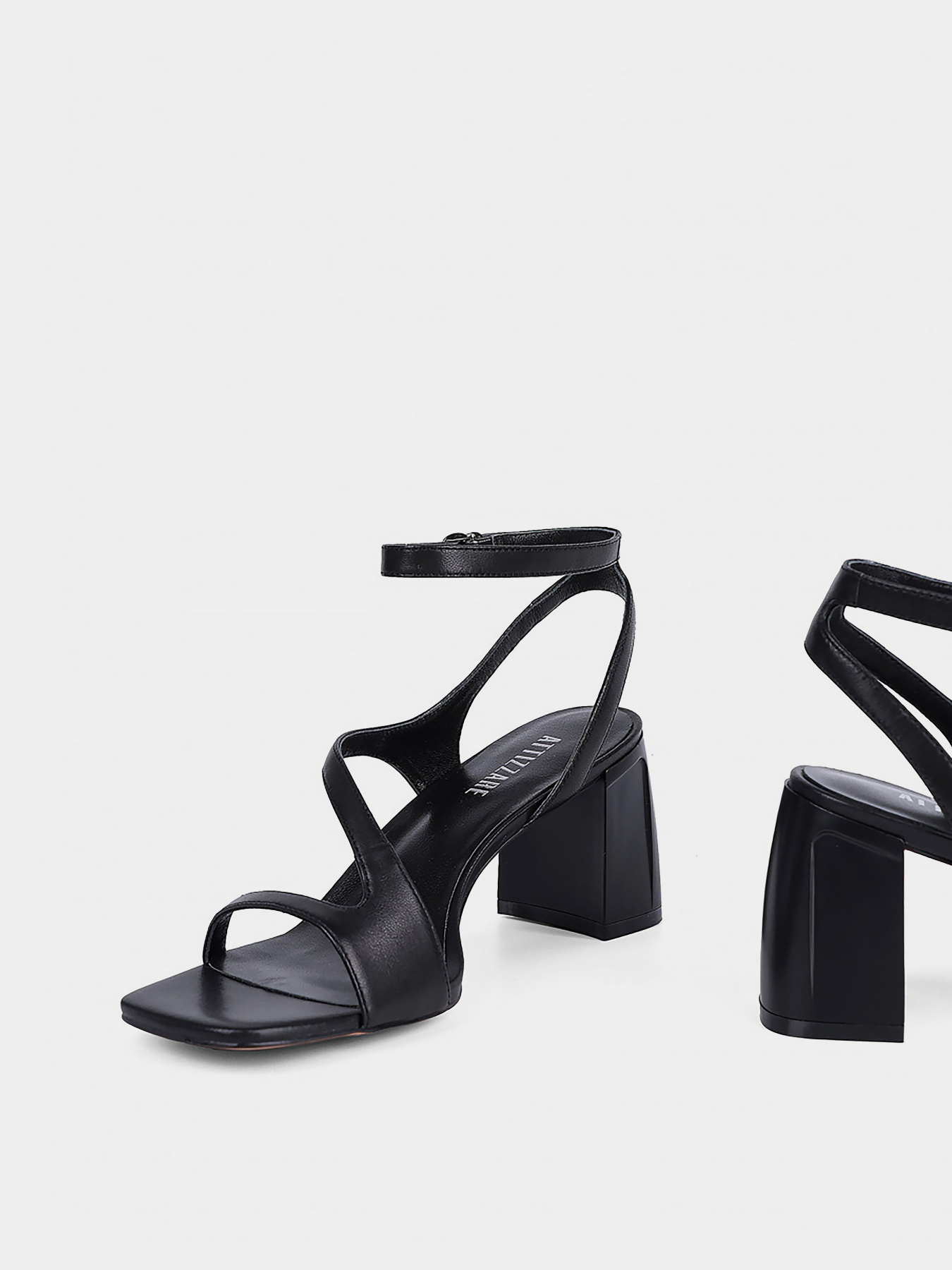 Босоніжки Attizzare модель RY837-96 Фото