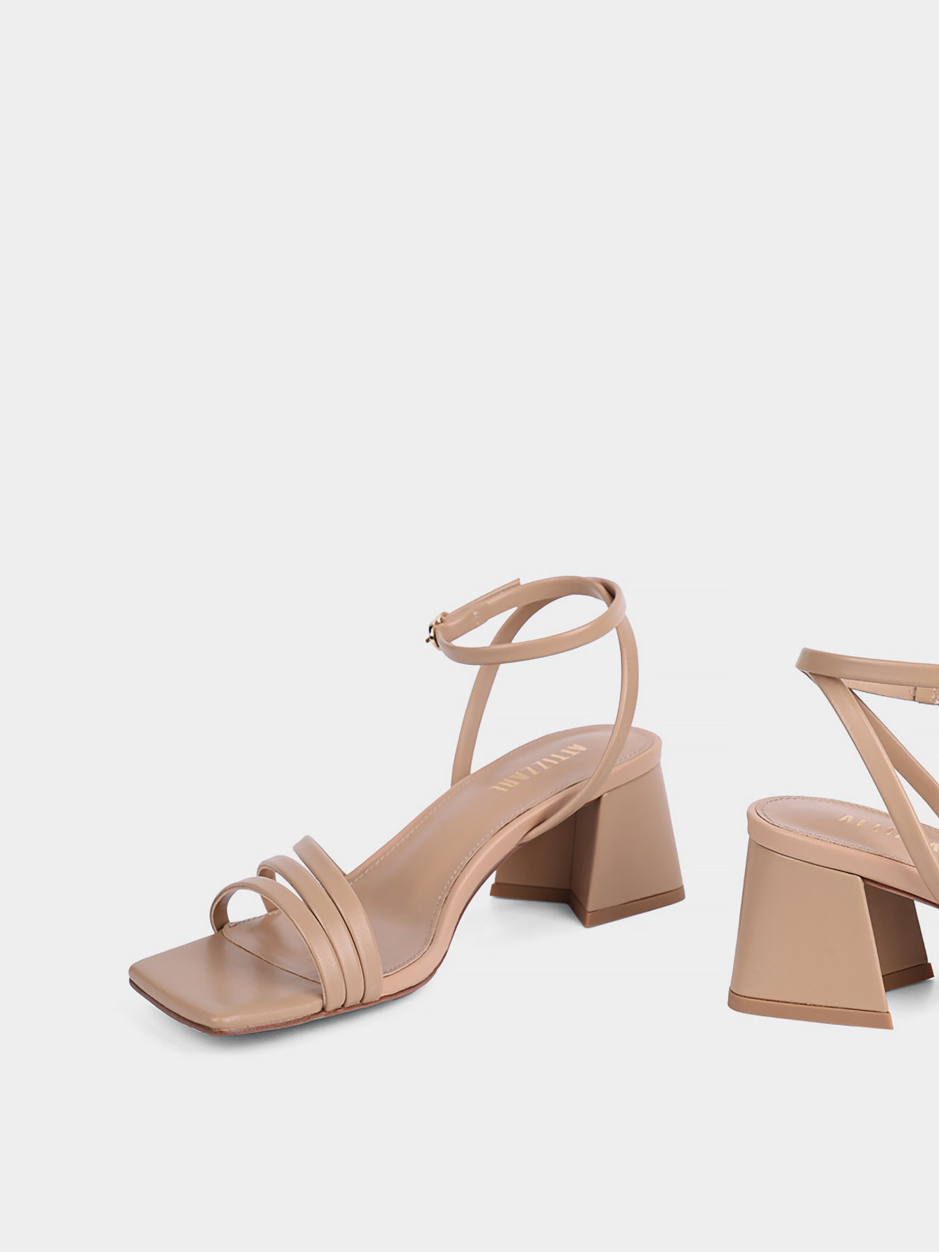 Босоножки Attizzare модель 2598-29-2 Фото