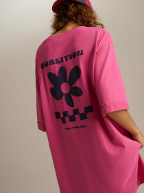 Платье-футболка DIVERSE модель 10047191 Фото