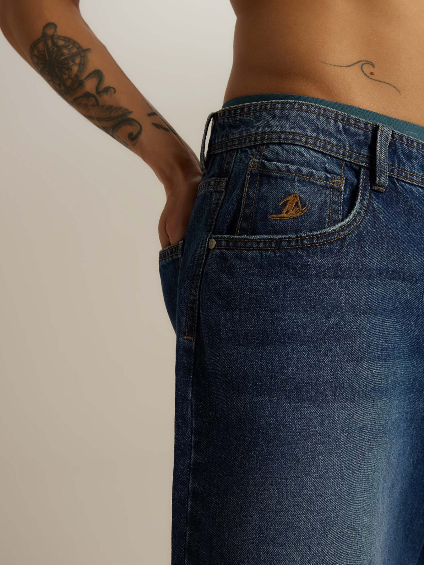 Джинсовые шорты DIVERSE модель 10047186 Фото