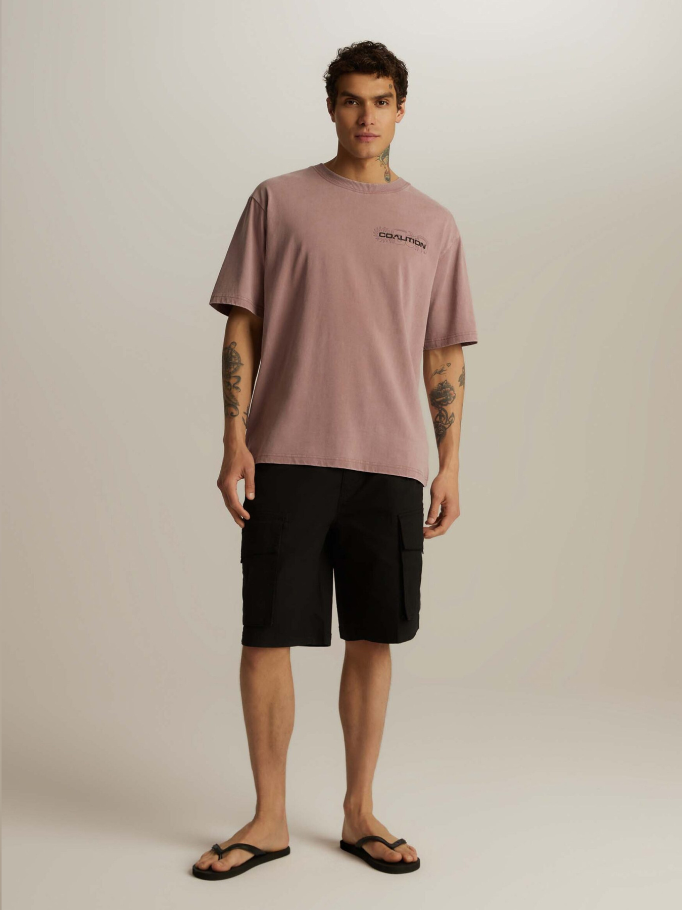 Футболка DIVERSE модель 10047172 Футболка DIVERSE модель 10047172 Фото