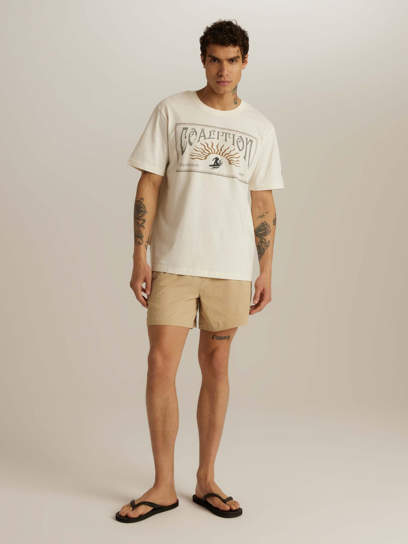 Футболка DIVERSE модель 10047169 Фото