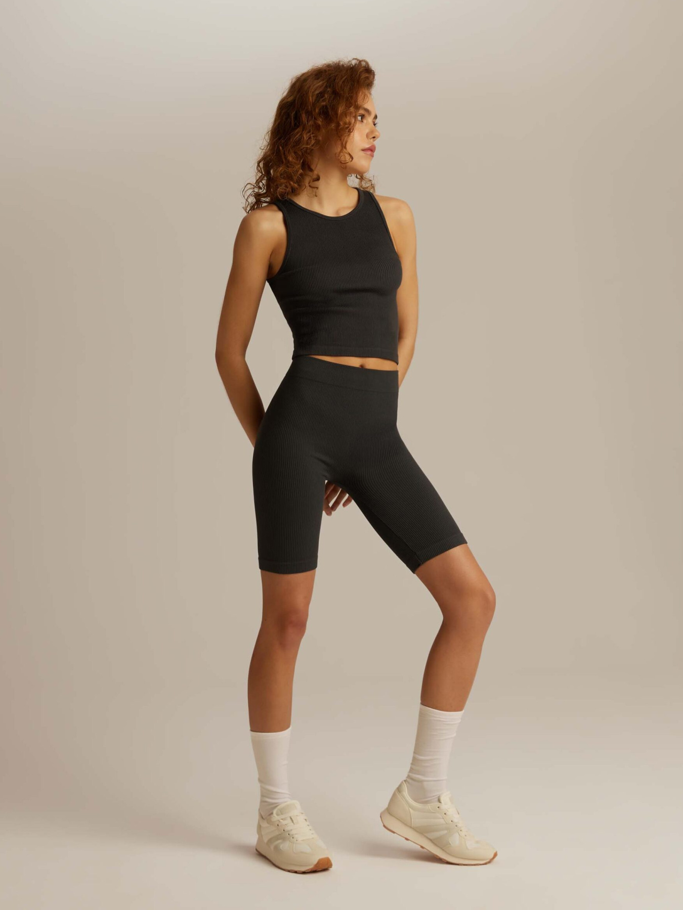 Топ DIVERSE модель 10047127 Фото