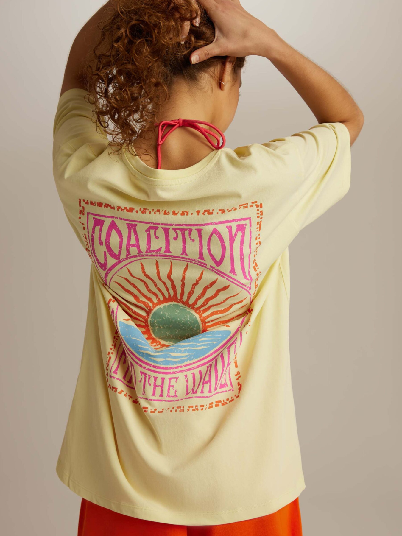 Футболка DIVERSE модель 10047119 Фото