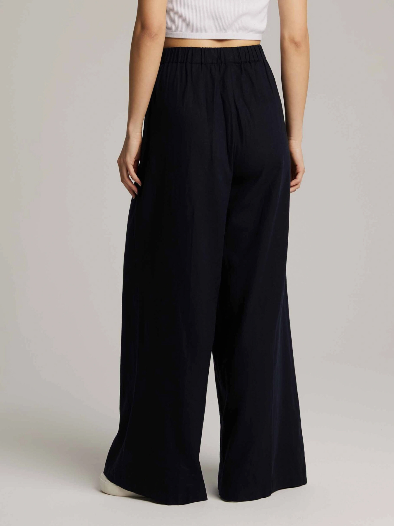 Повседневные штаны DIVERSE модель 10046956 Фото