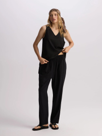 Повседневные штаны DIVERSE модель 10046954 Повседневные штаны DIVERSE модель 10046954 Фото