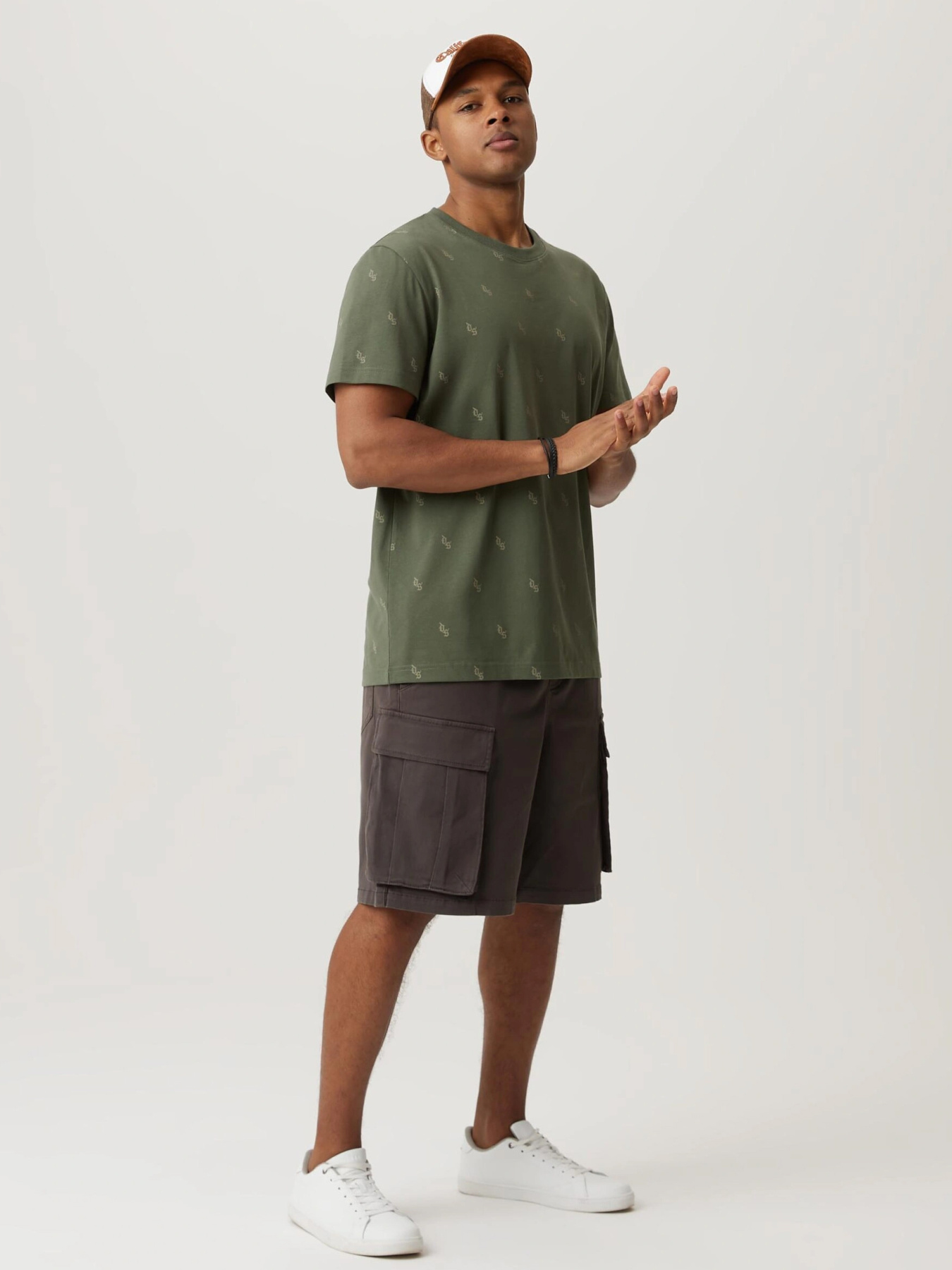 Футболка DIVERSE модель 10046933 Фото