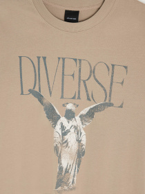 Футболка DIVERSE модель 10046931 Фото