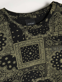 Футболка DIVERSE модель 10046922 Фото