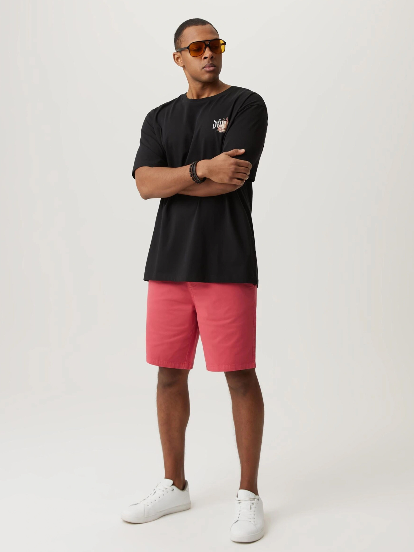 Футболка DIVERSE модель 10046920 Фото