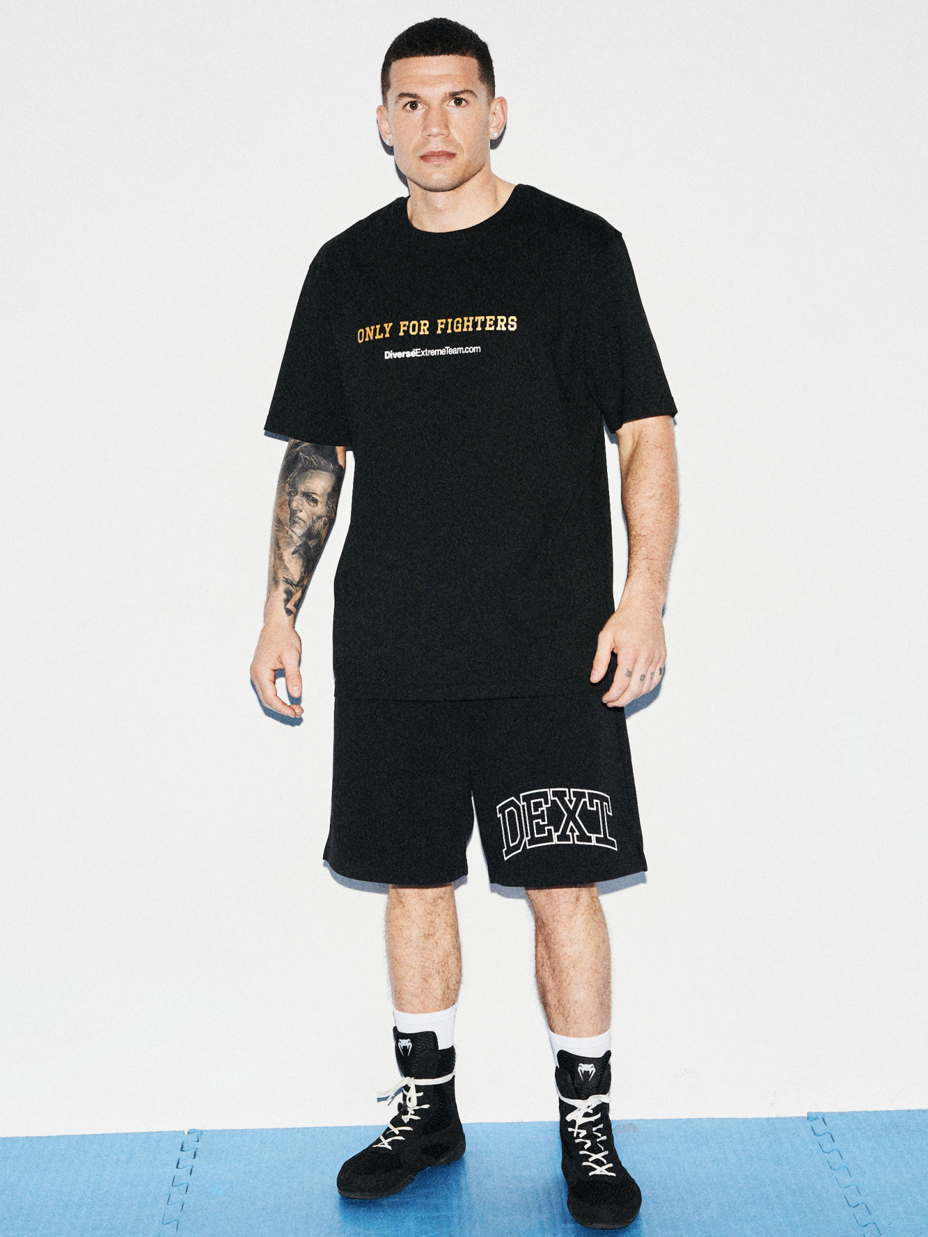 Футболка DIVERSE модель 10046900 Фото