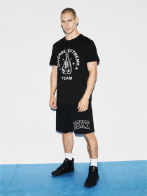 Футболка DIVERSE модель 10046899 Фото