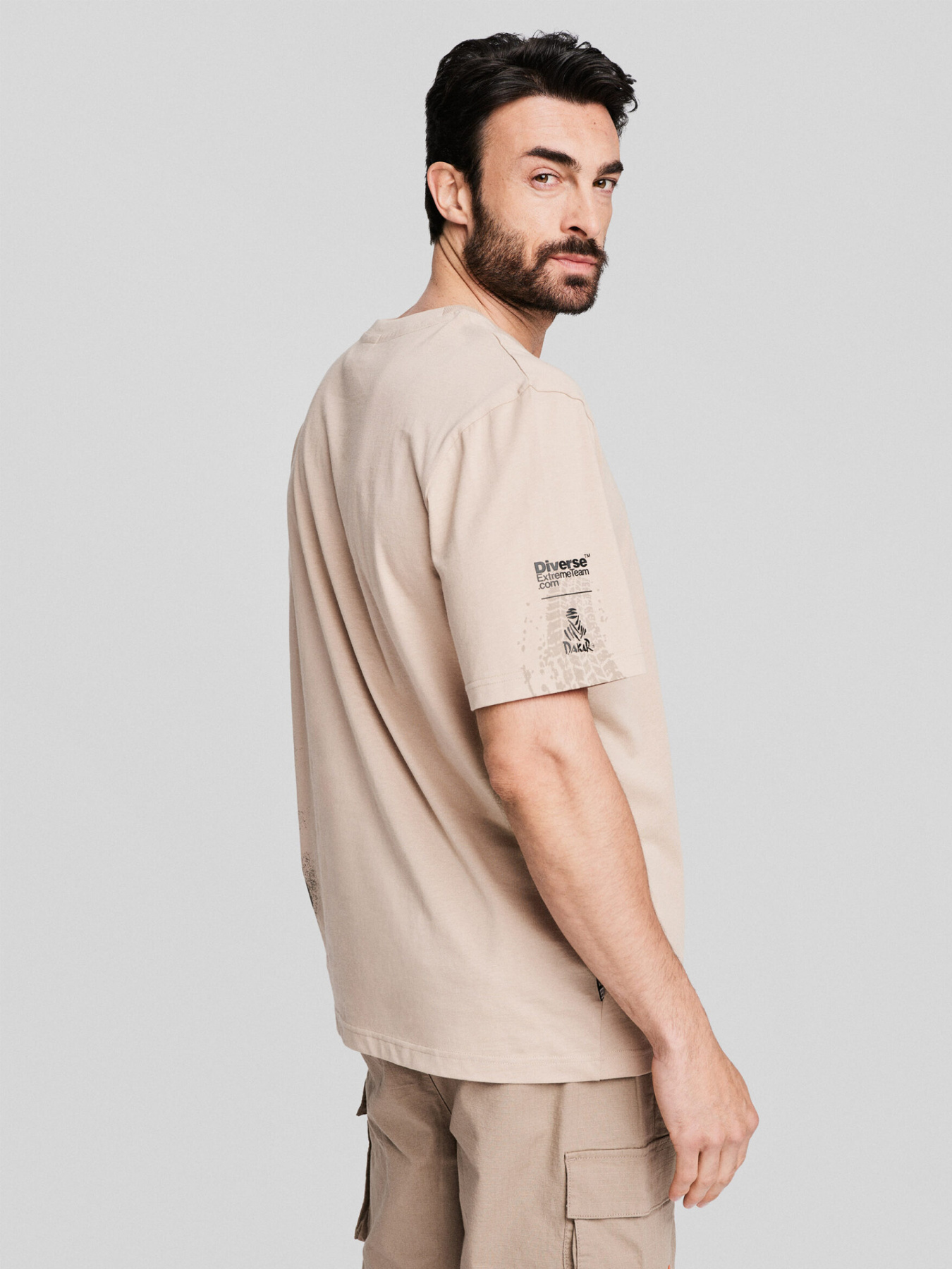 Футболка DIVERSE модель 10046897 Футболка DIVERSE модель 10046897 Фото