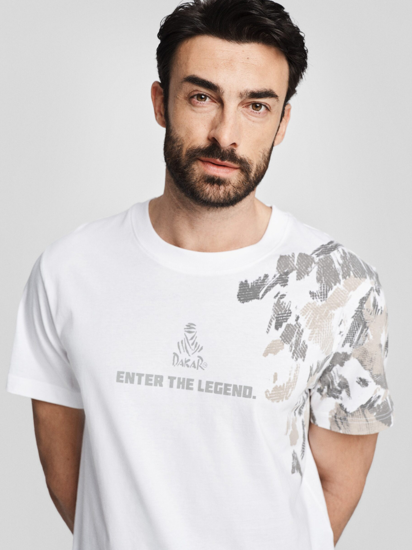 Футболка DIVERSE модель 10046894 Фото