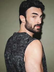 Футболка DIVERSE модель 10046889 Фото