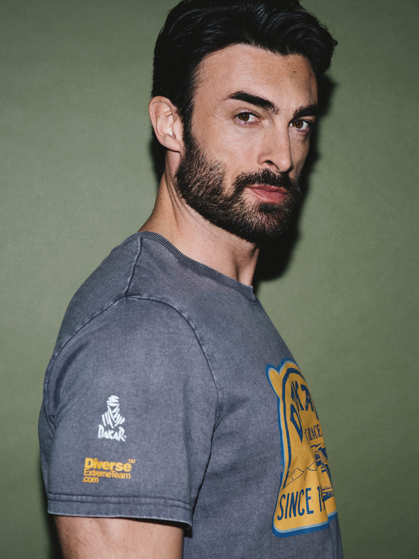 Футболка DIVERSE модель 10046888 Фото