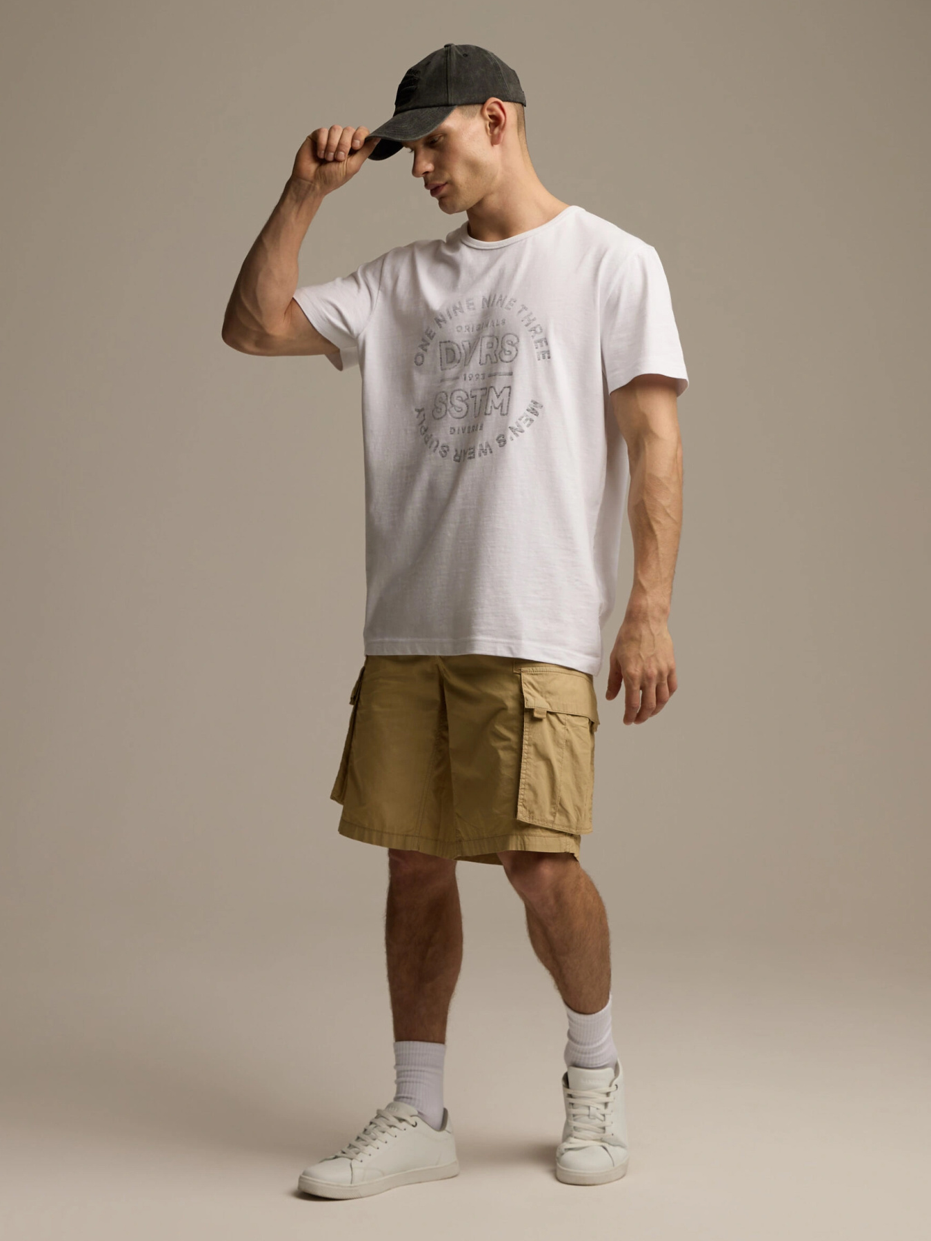 Футболка DIVERSE модель 10046865 Фото