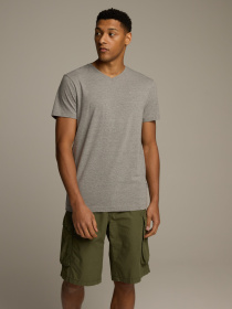 Футболка DIVERSE модель 10046858 Фото