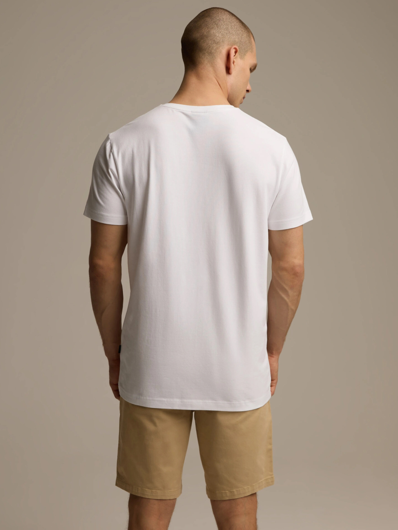 Футболка DIVERSE модель 10046858 Фото