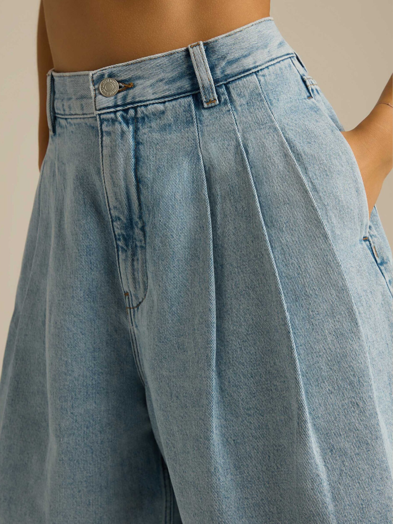 Джинсовые шорты DIVERSE модель 10046844 Фото