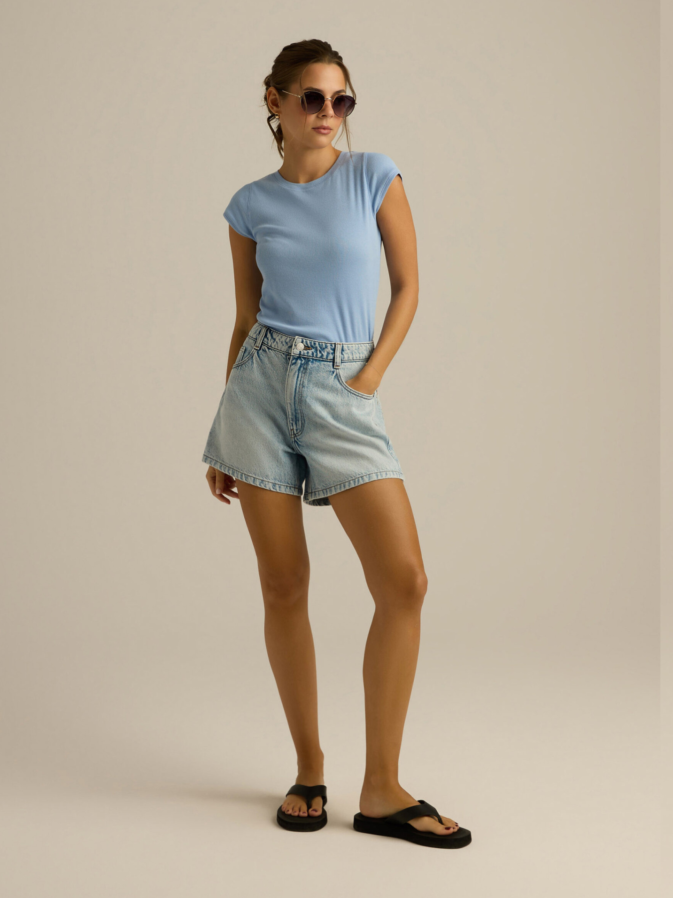 Джинсовые шорты DIVERSE модель 10046841 Фото