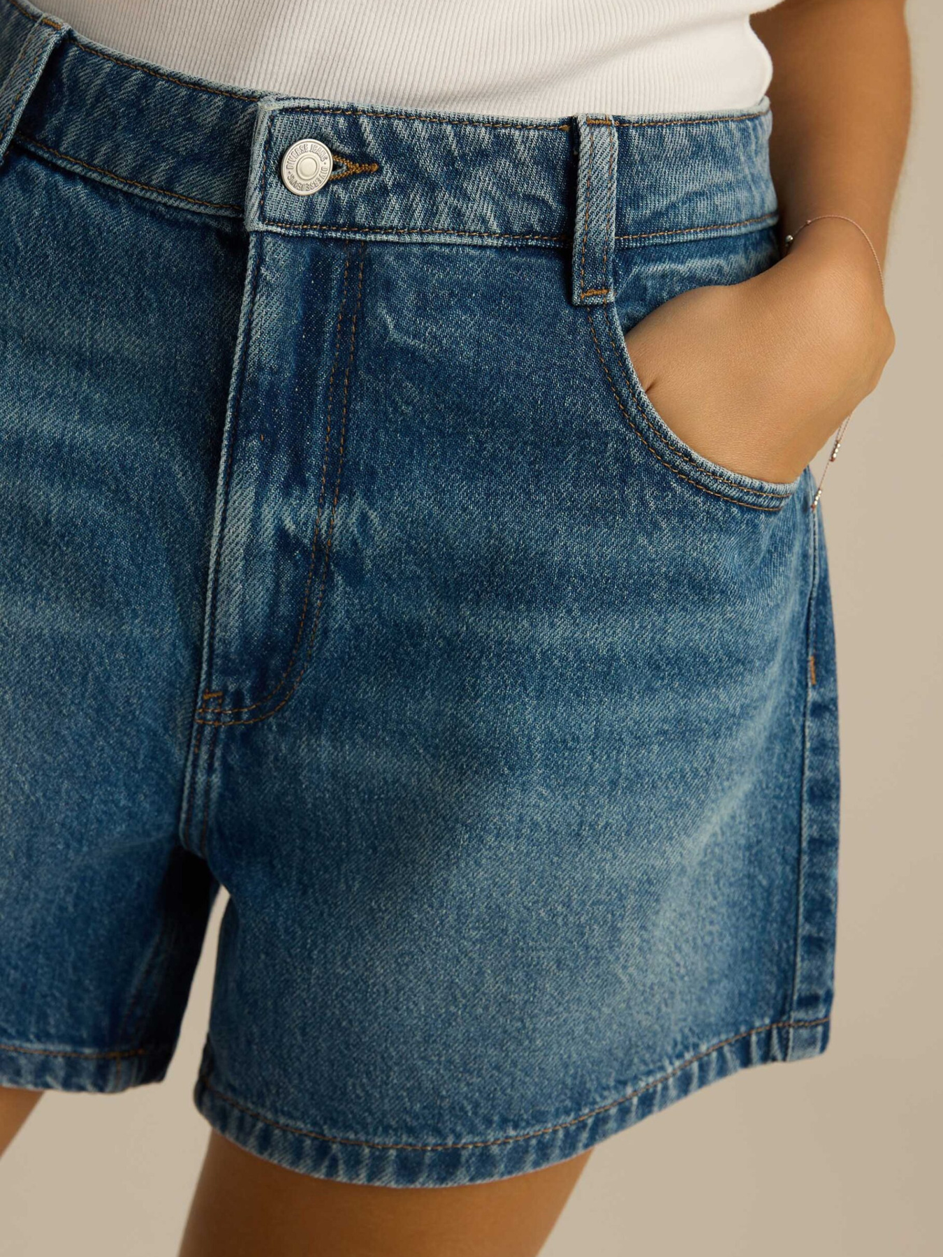 Шорты джинсовые DIVERSE модель 10046841 Фото