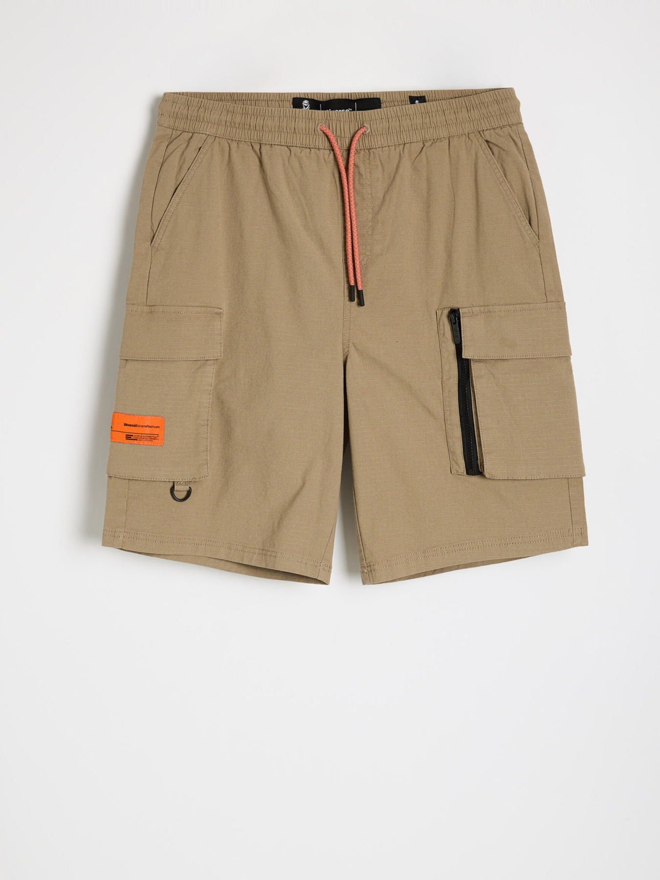 Повседневные шорты DIVERSE модель 10046820 Повседневные шорты DIVERSE модель 10046820 Фото