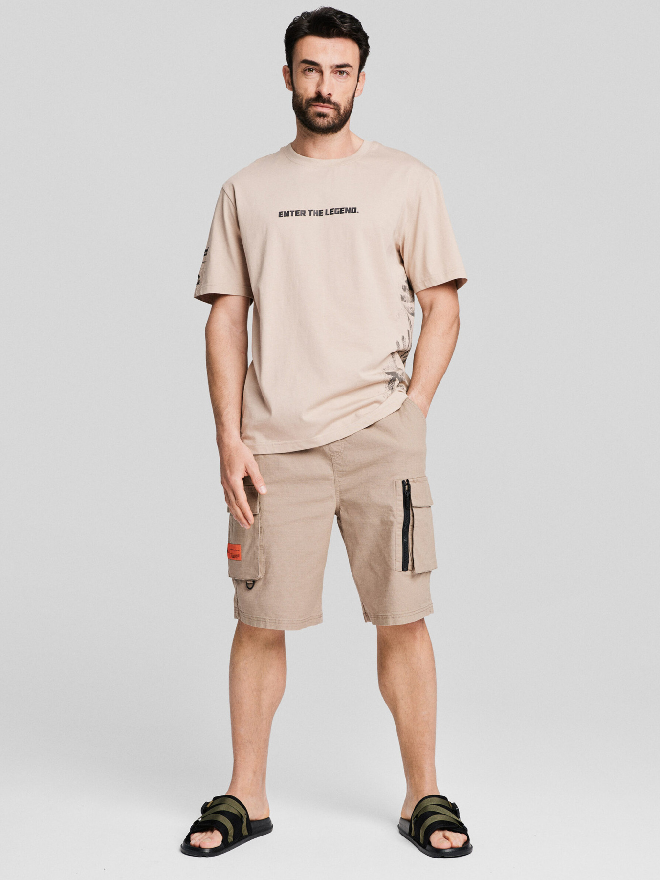 Повседневные шорты DIVERSE модель 10046820 Повседневные шорты DIVERSE модель 10046820 Фото