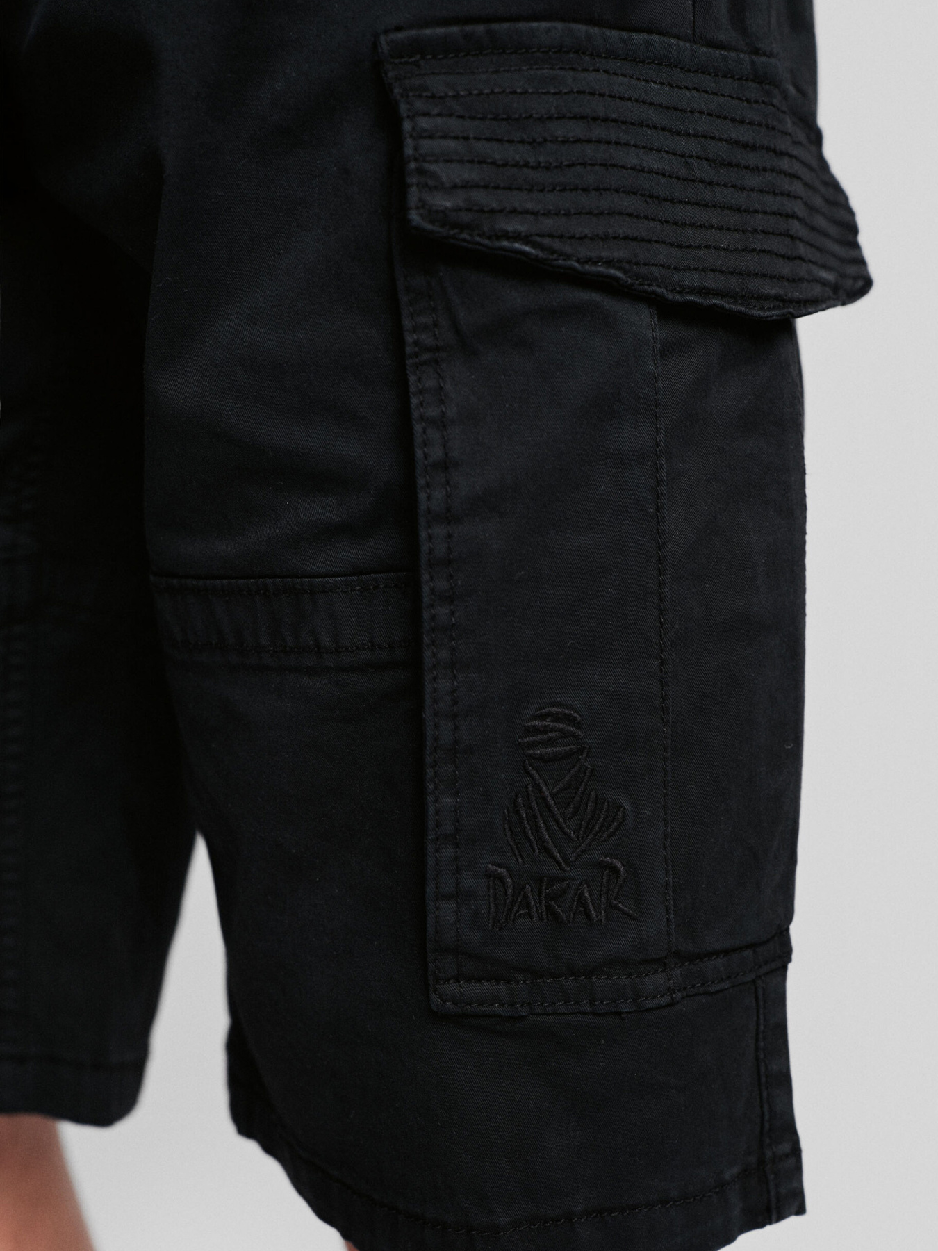 Повседневные шорты DIVERSE модель 10046819 Фото