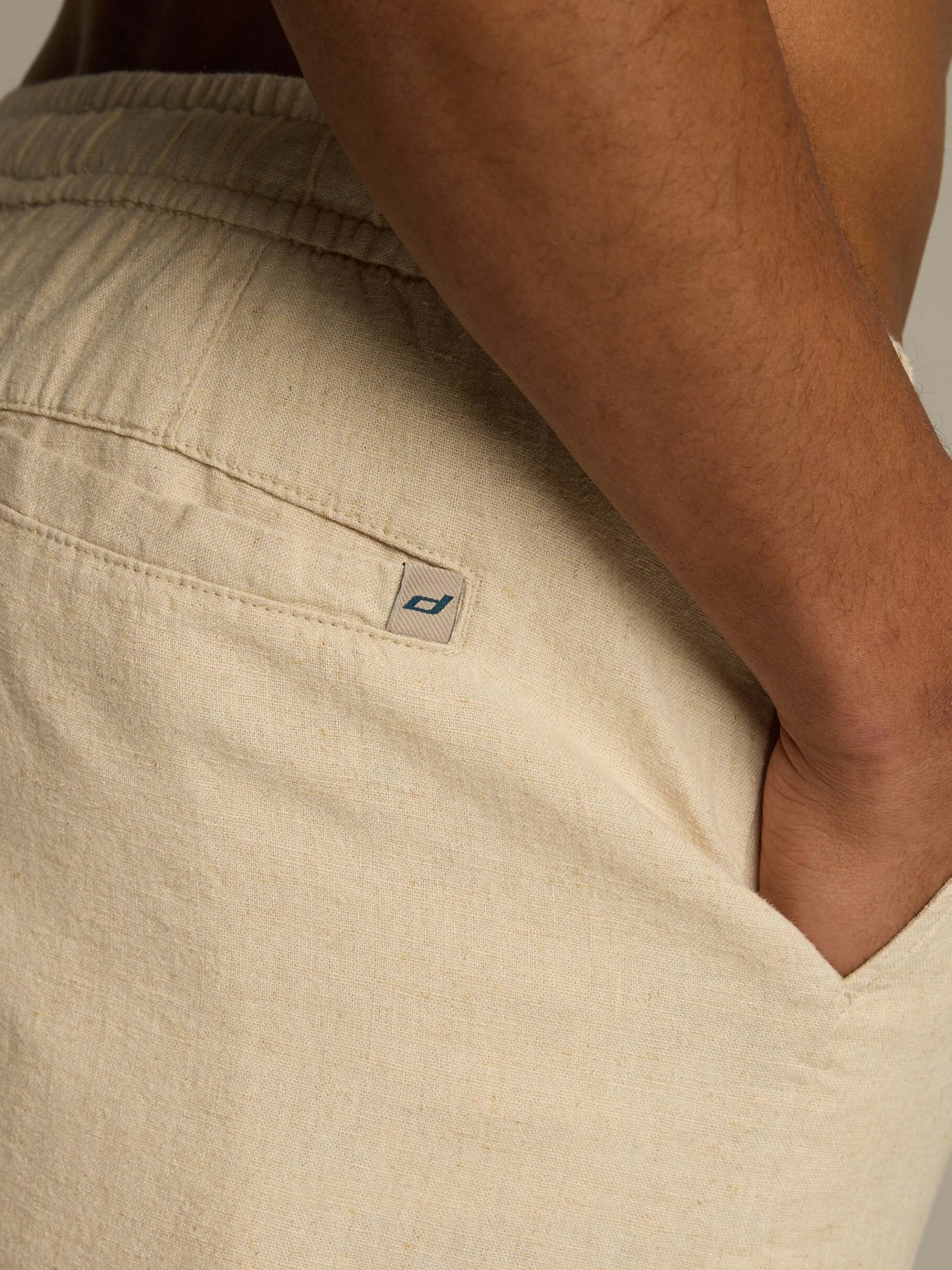 Шорты DIVERSE модель 10046811 Фото