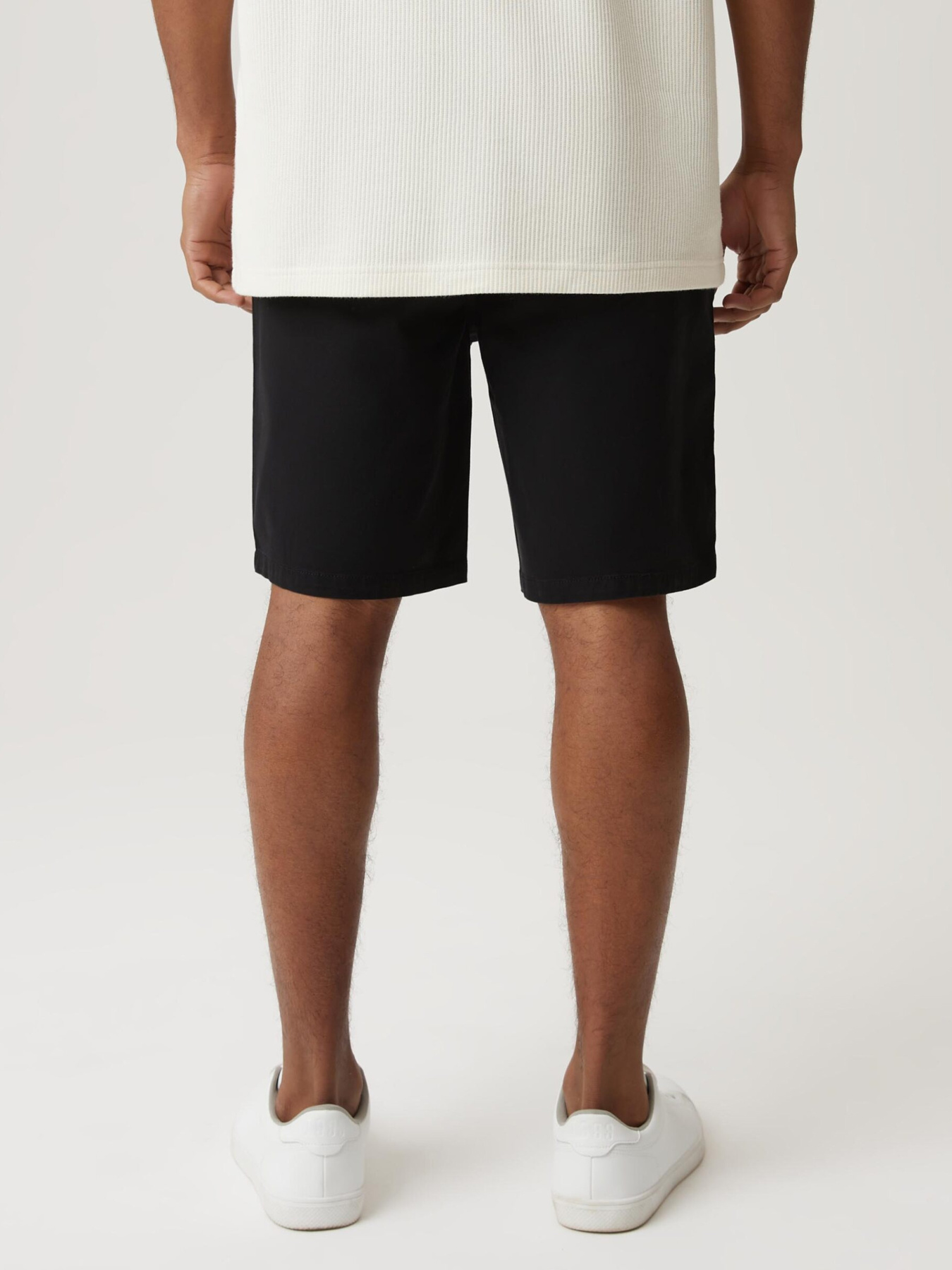 Повсякденні шорти DIVERSE модель 10046809 Фото