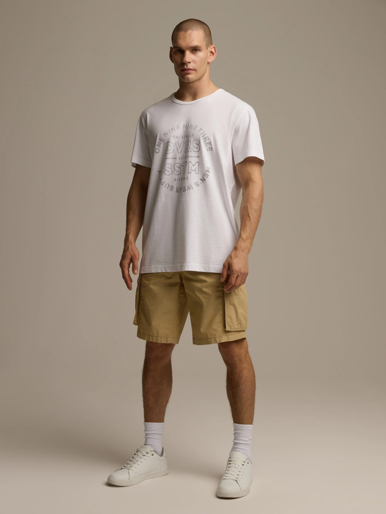 Повседневные шорты DIVERSE модель 10046808 Фото