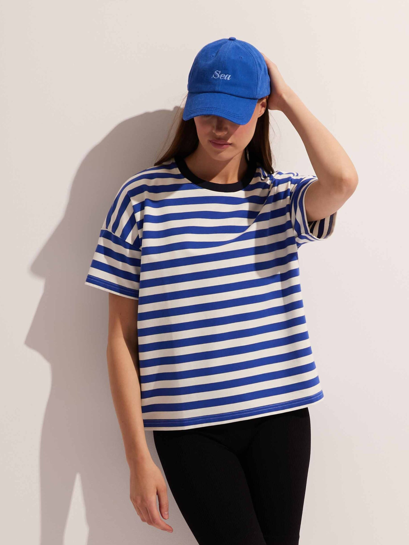 Футболка DIVERSE модель 10046777 Фото