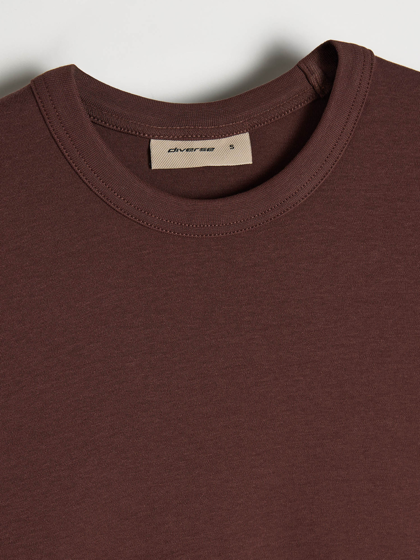 Футболка DIVERSE модель 10046761 Фото