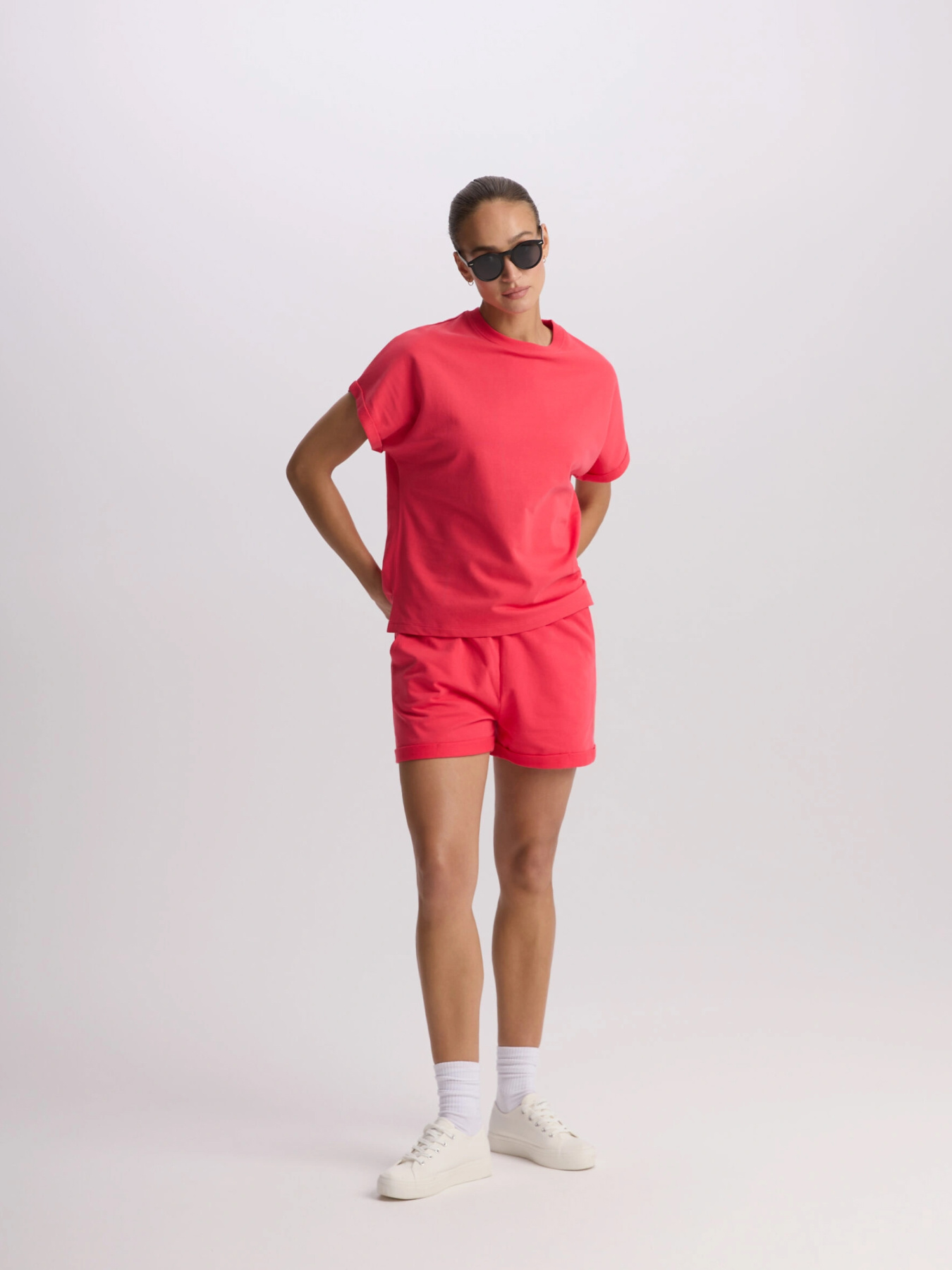 Футболка DIVERSE модель 10046760 Фото