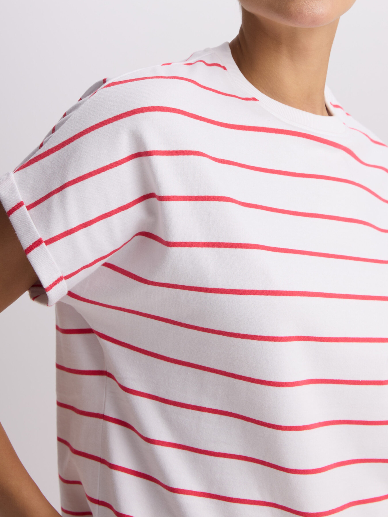 Футболка DIVERSE модель 10046760 Футболка DIVERSE модель 10046760 Фото