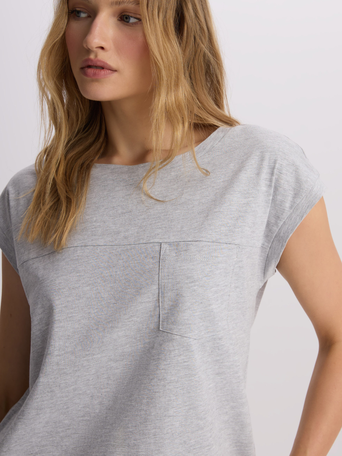 Футболка DIVERSE модель 10046755 Футболка DIVERSE модель 10046755 Фото