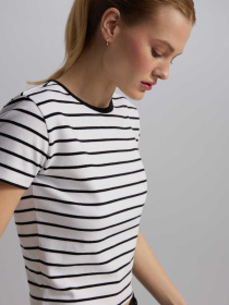 Футболка DIVERSE модель 10046513 Фото