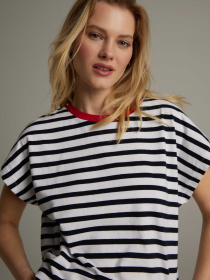 Футболка DIVERSE модель 10046497 Фото