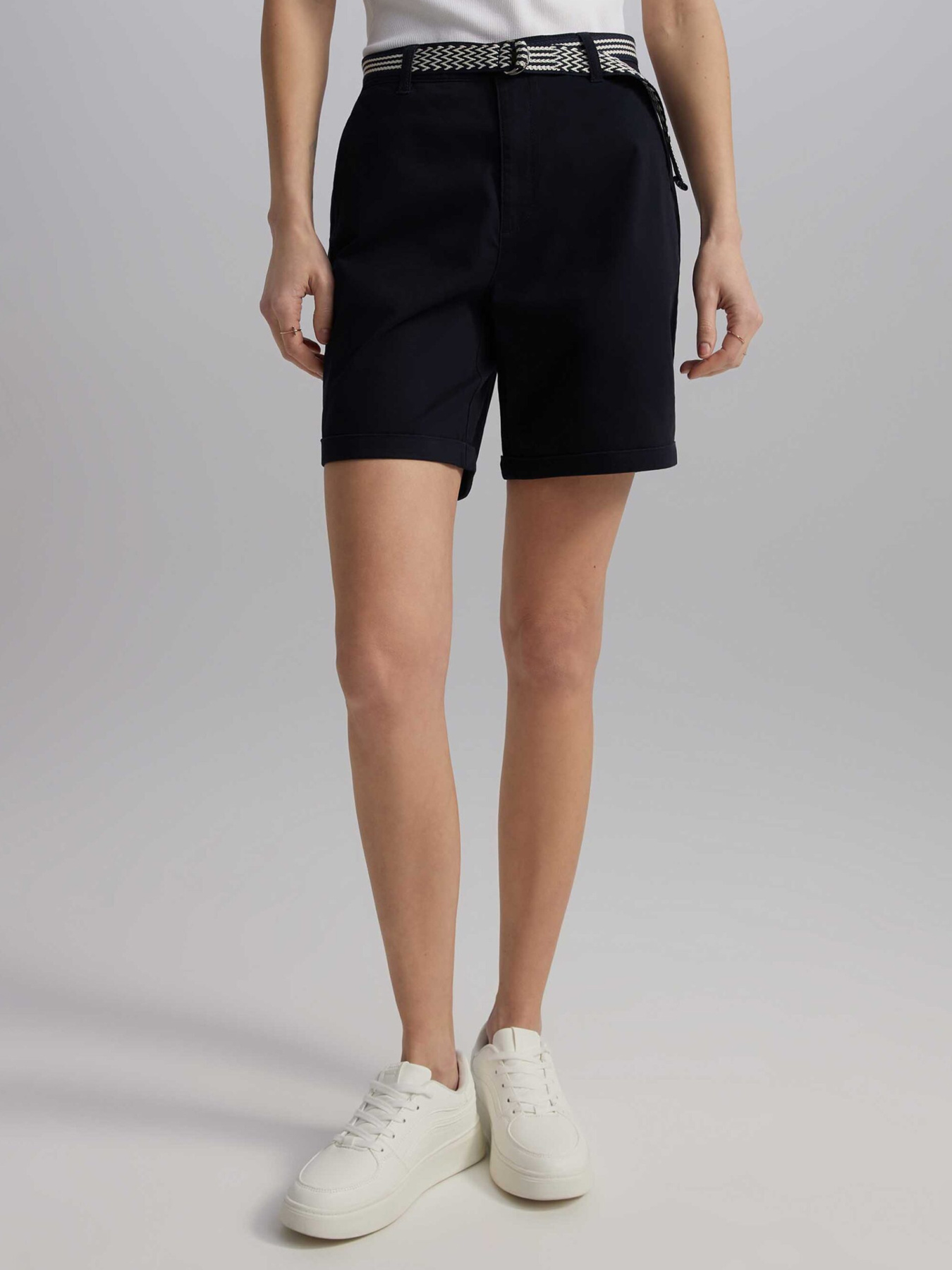 Шорти DIVERSE модель 10046491 Фото