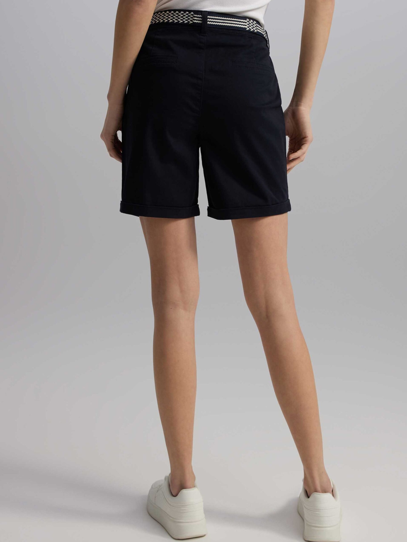 Повседневные шорты DIVERSE модель 10046491 Повседневные шорты DIVERSE модель 10046491 Фото