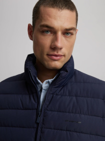 Утепленный жилет DIVERSE модель 10046484 Фото