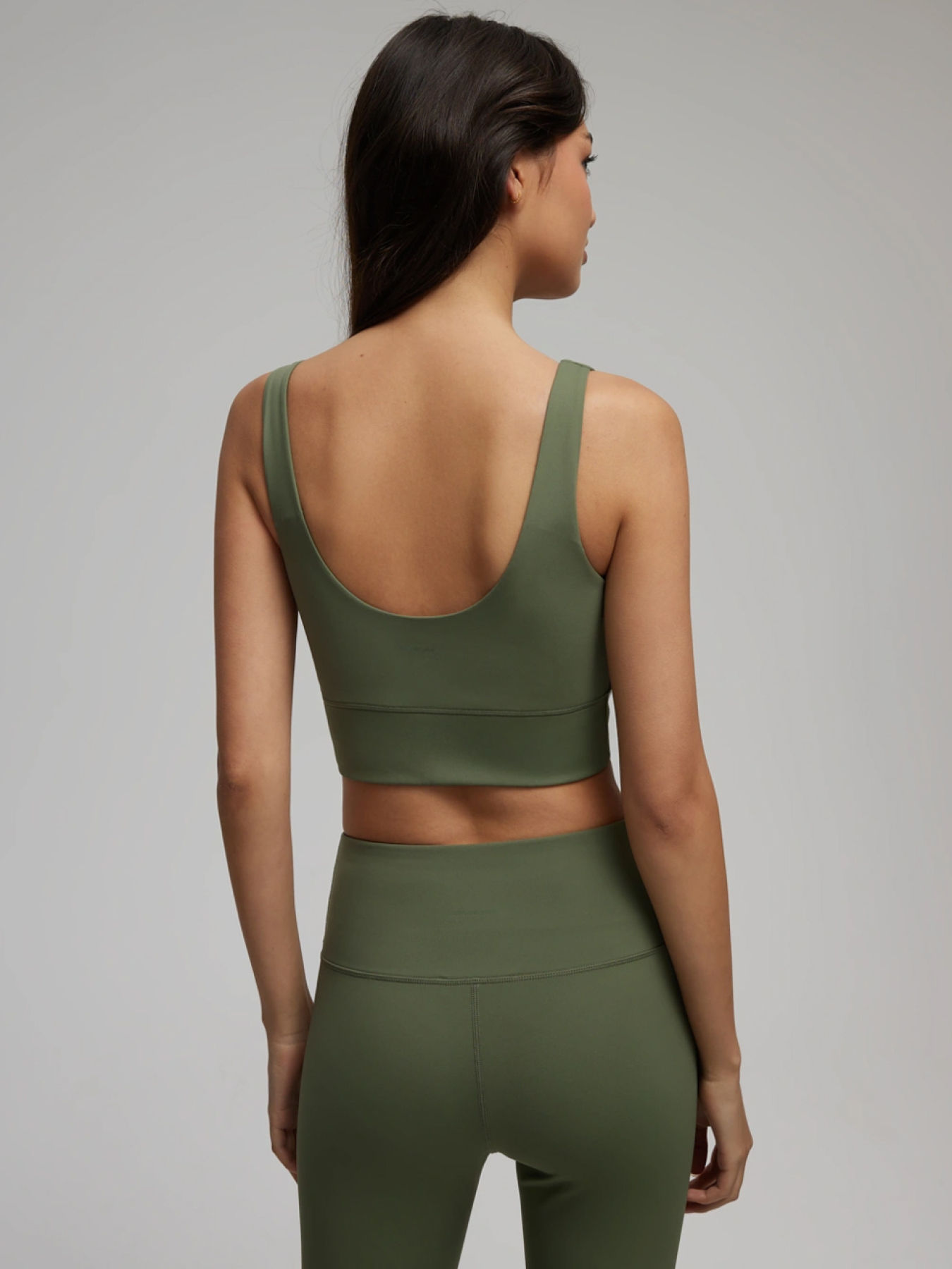 Спортивний топ DIVERSE модель 10046471 Фото