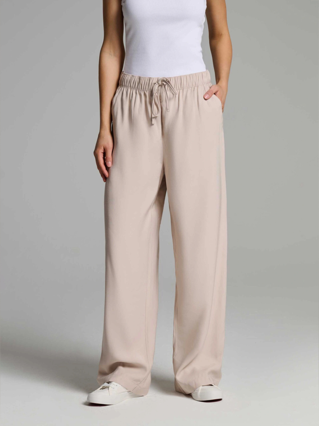 Брюки повседневные DIVERSE модель 10046456 Фото