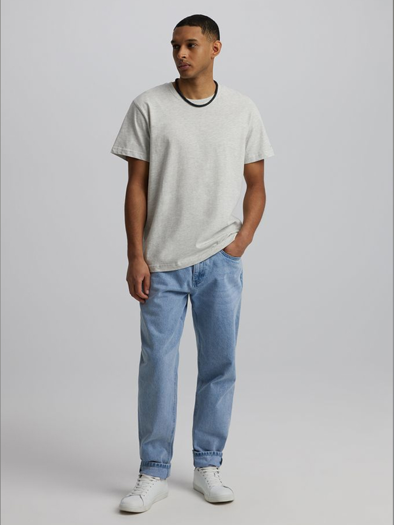 Футболка DIVERSE модель 10046411 Фото