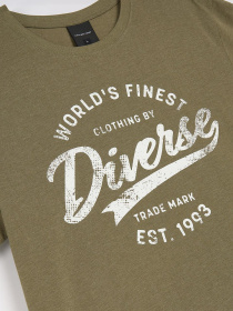 Футболка DIVERSE модель 10046409 Фото