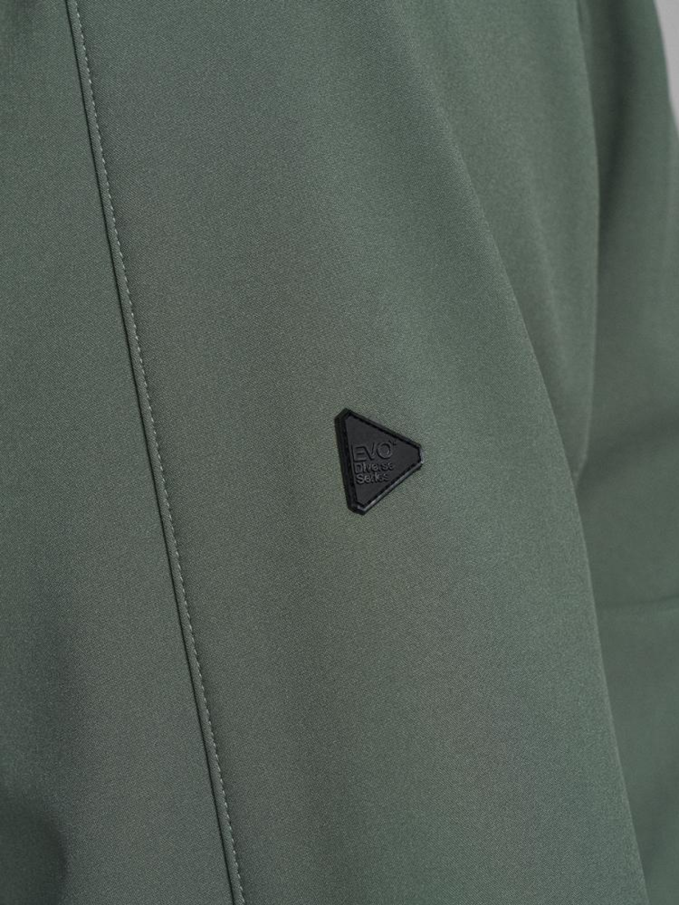 Демісезонна куртка DIVERSE модель 10045547 Фото